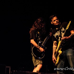 057 CRUEL HAND